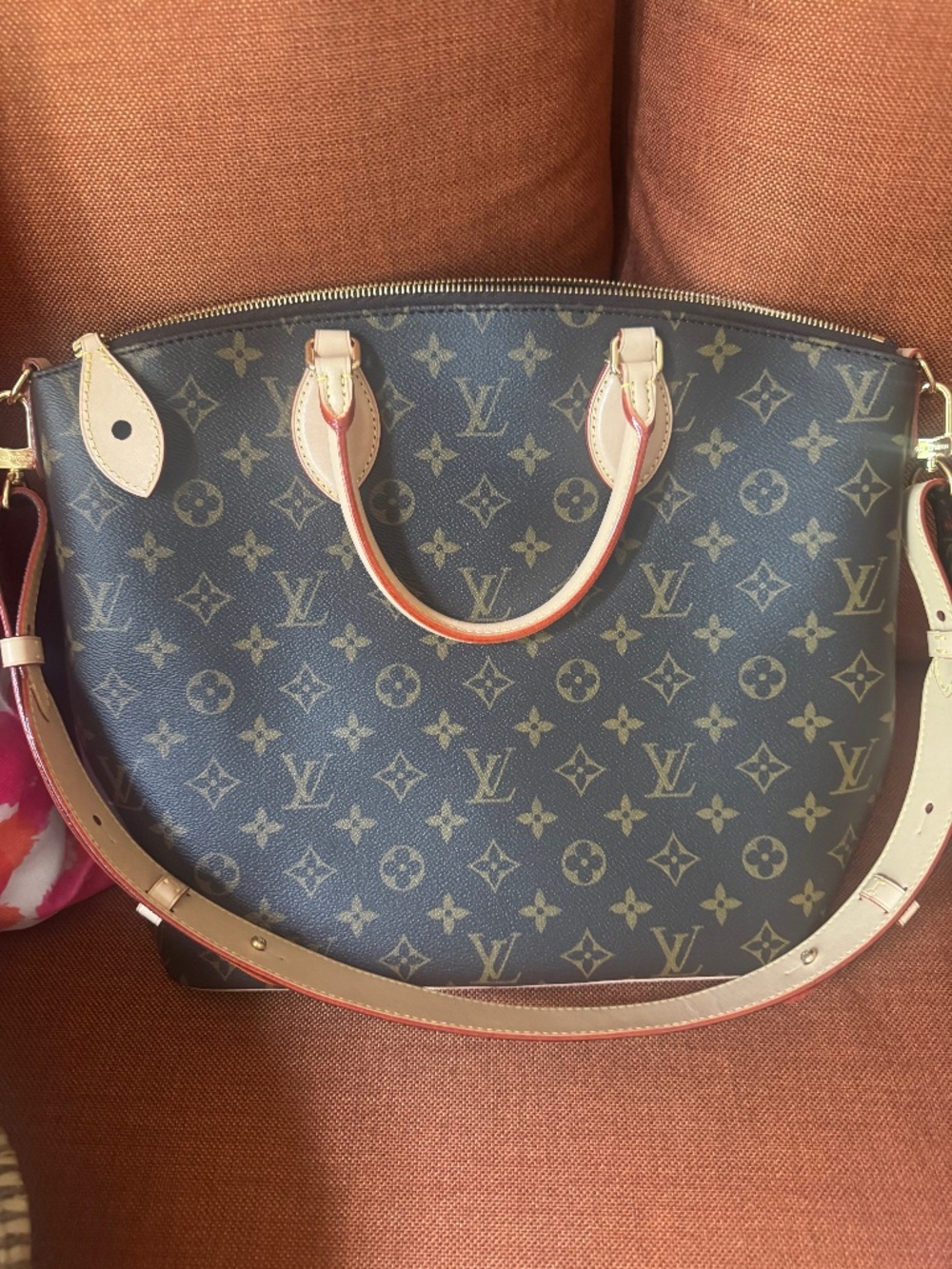 Louis Vuitton Neo Lock It MM - Dust bag, and lock with keys